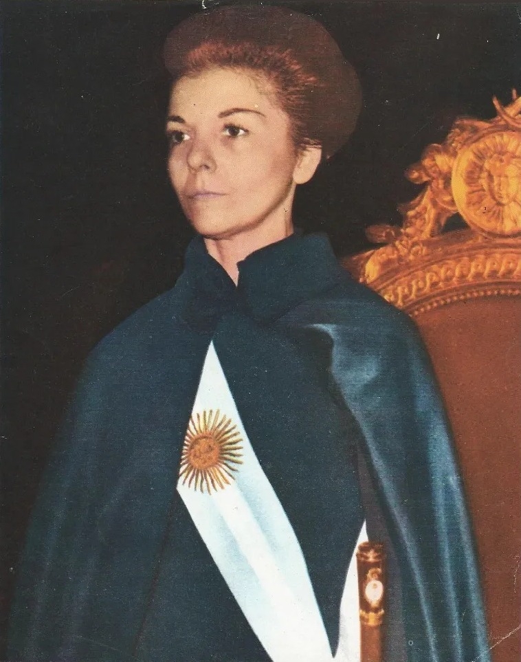 María Estela Martínez de Perón. Wikipedia