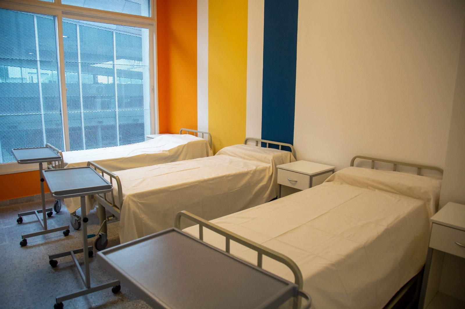 Nuevas camas para el piso de Salud Mental